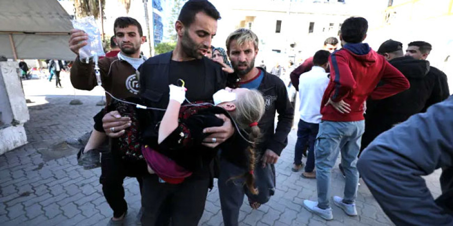 Israeli Devastation in Gaza Leaves 100 Dead - Photo: Al Jazeera