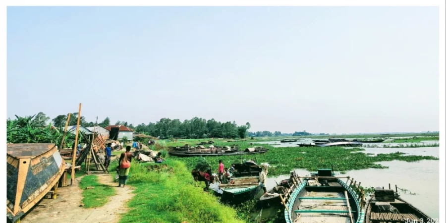 Jamuna River Water Level Rises Alarmingly in Tangail, Flood Fears Loom Photo: Collected