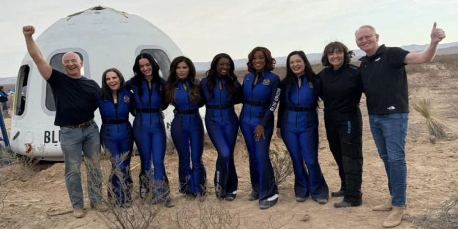 Six Women Return Safely to Earth After Historic Spaceflight—First All-Female Crew in Over Six Decades Photo: Collected